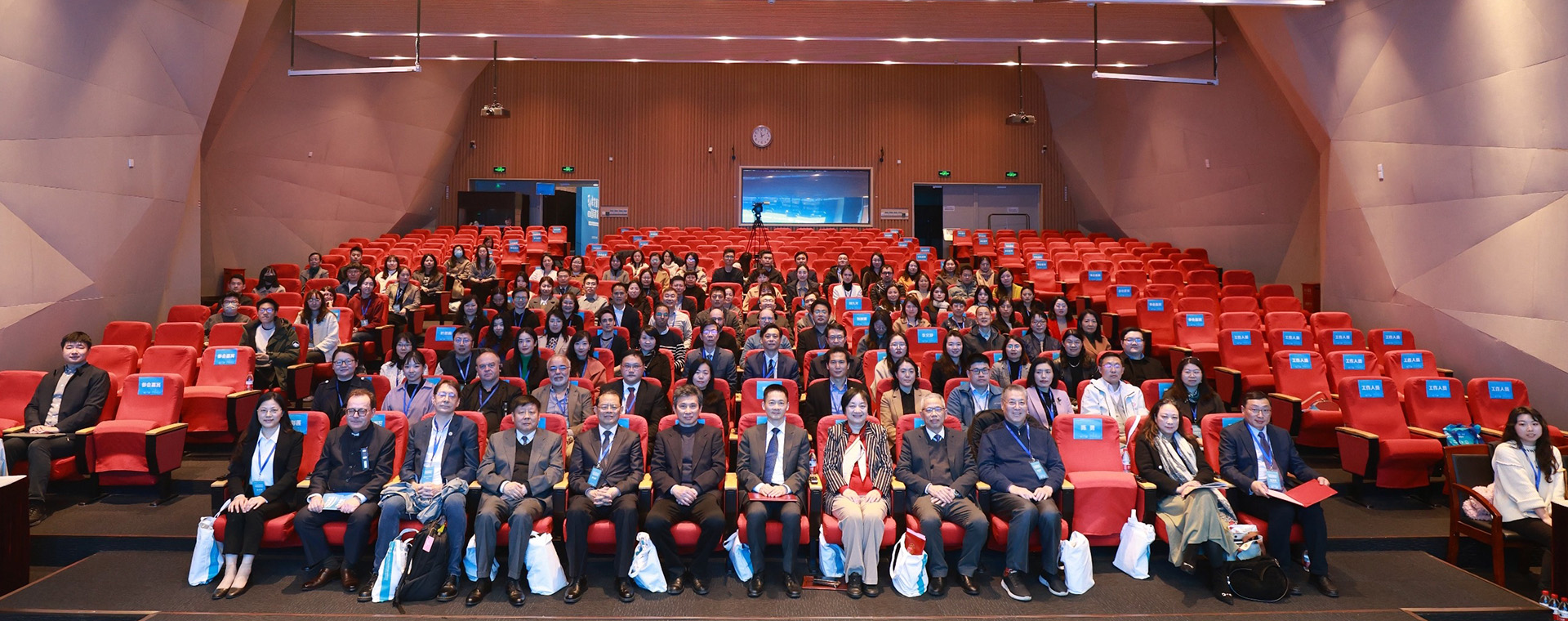 上海交通大学第一届可持续发展目标国际教育论坛成功举办
